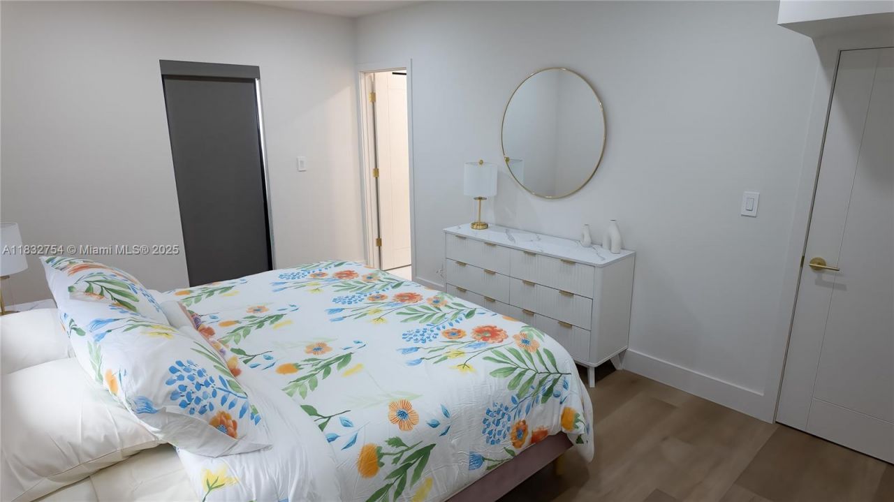 1240 NE 27th Ter, Pompano Beach, FL 33062 Photo