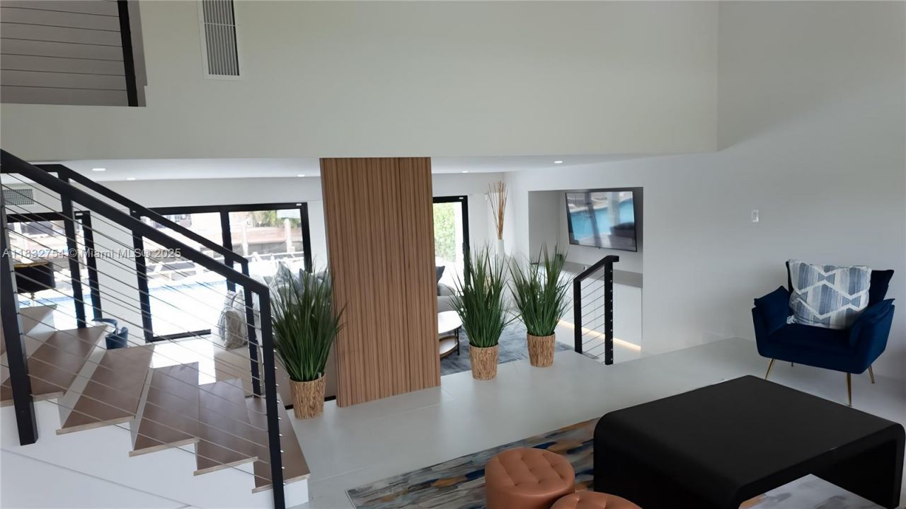 1240 NE 27th Ter, Pompano Beach, FL 33062 Photo