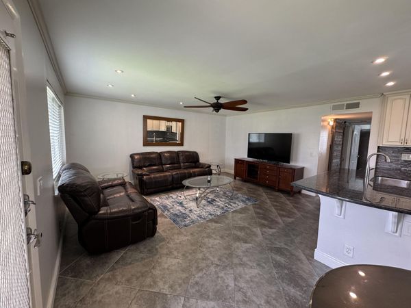 510 Flanders K, Delray Beach, FL 33484