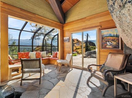 1082 Mountain Canary Drive, South Lake Tahoe, CA 96150 Photo