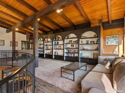 1082 Mountain Canary Drive, South Lake Tahoe, CA 96150 Photo