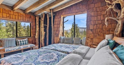 1082 Mountain Canary Drive, South Lake Tahoe, CA 96150 Photo