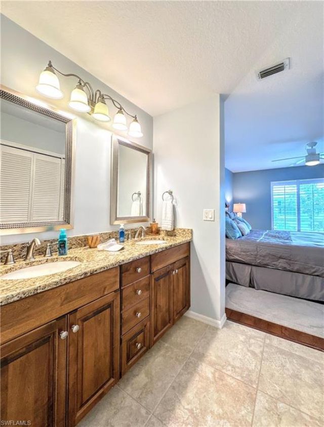 7066 Barrington Cir, Unit 201, Naples, FL 34108 Photo