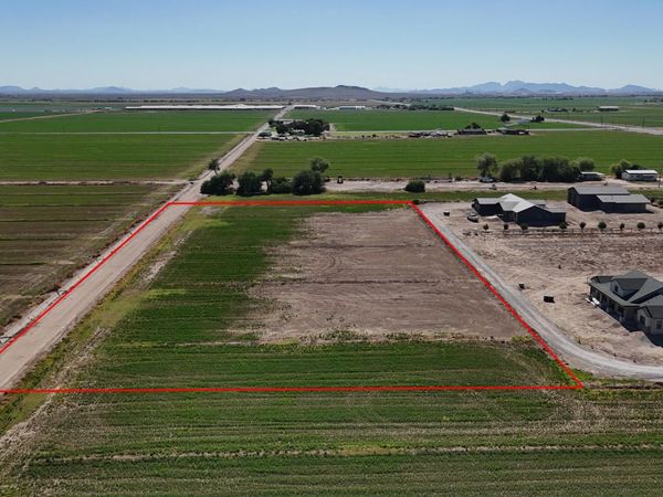 *** ****, Unit -, Palo Verde, AZ 85343