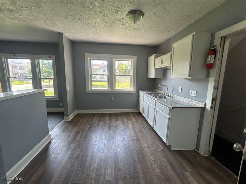 3568 E 114th Street, Cleveland, OH 44105 Photo 10