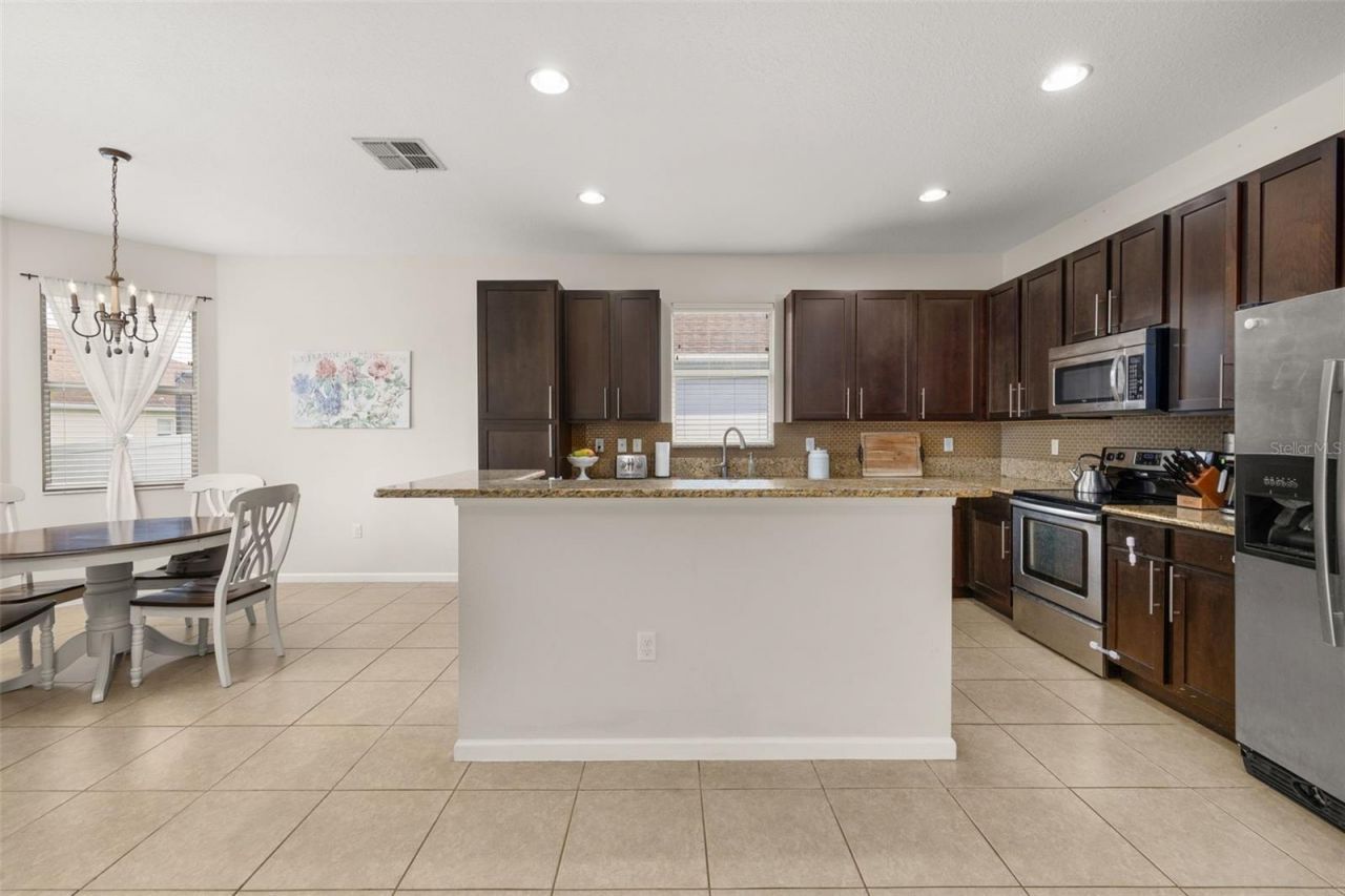 2823 Sail Breeze Way, Kissimmee, FL 34744 Photo