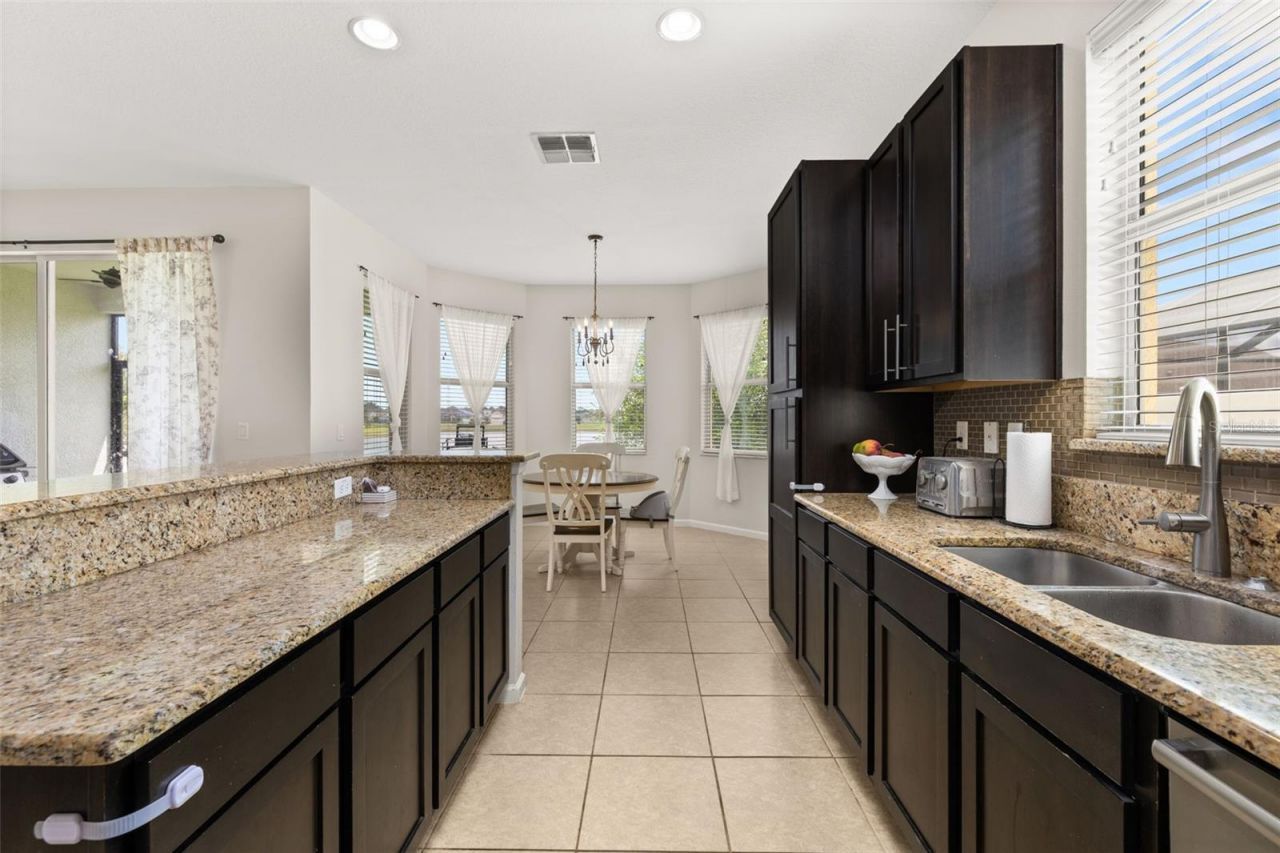 2823 Sail Breeze Way, Kissimmee, FL 34744 Photo
