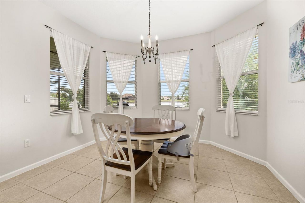 2823 Sail Breeze Way, Kissimmee, FL 34744 Photo