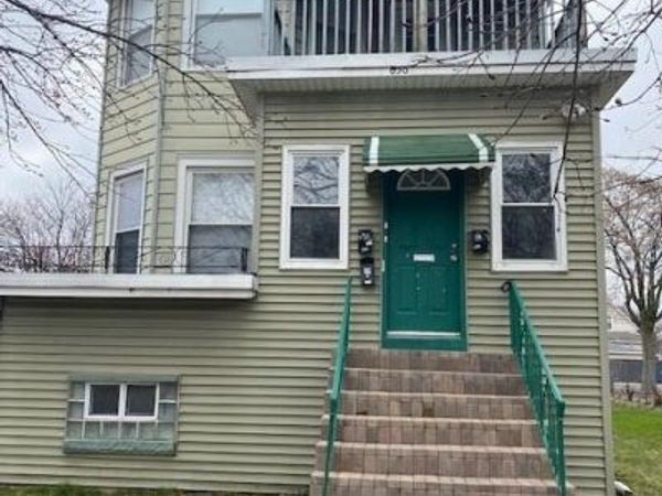 636 S 13th Avenue, Unit 2, Maywood, IL 60153