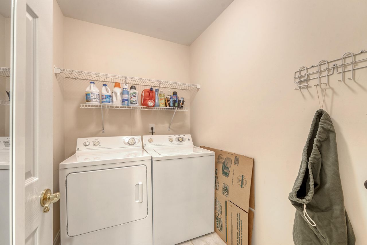 9117 Woodcreek Court Photo 18