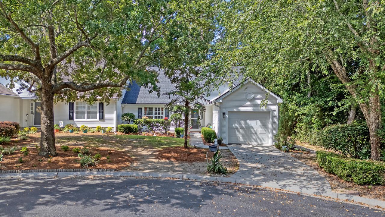 9117 Woodcreek Court Photo 29