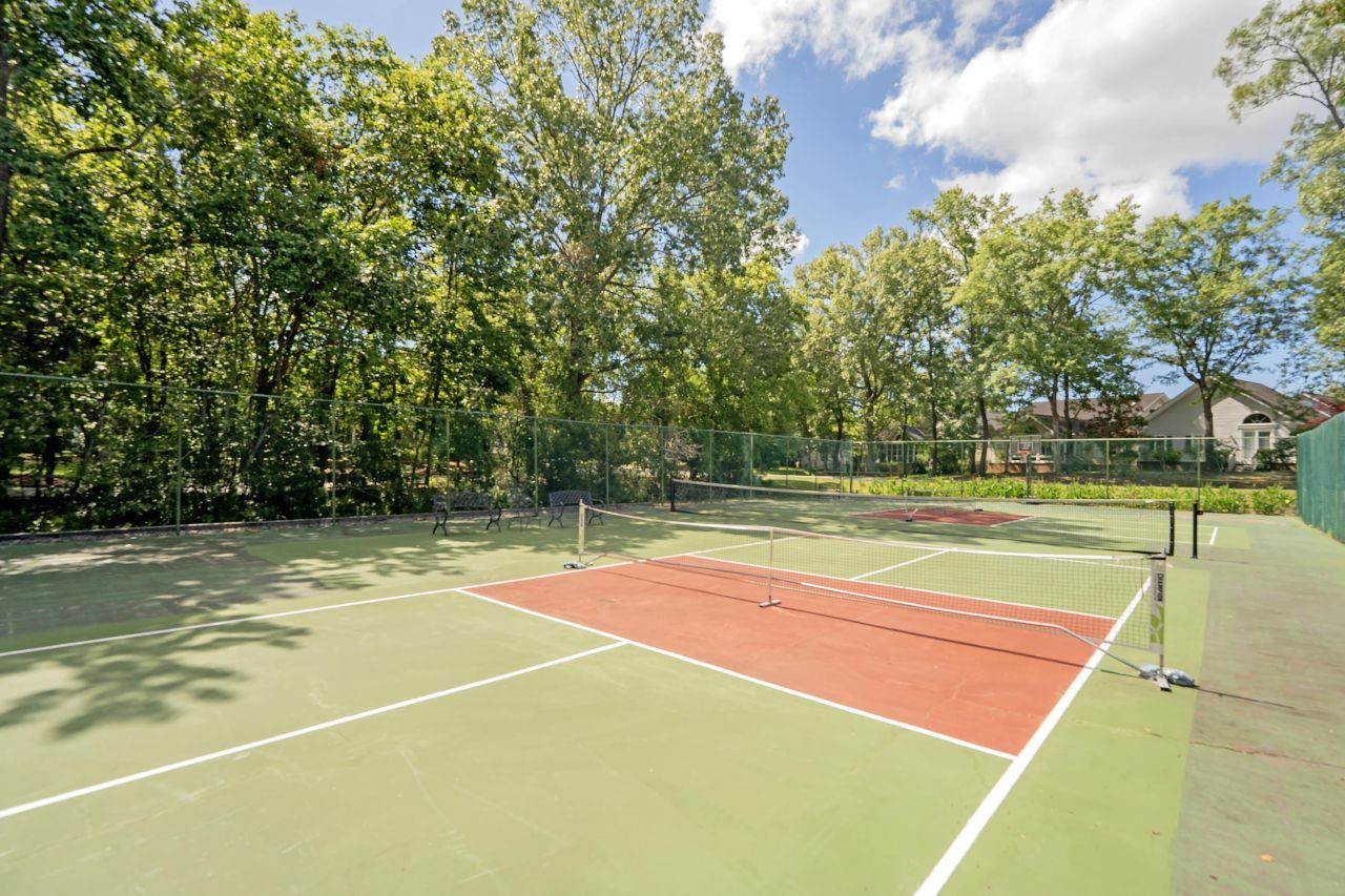 9117 Woodcreek Court Photo 35