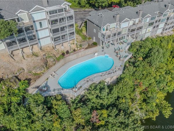 288 Windsor Bay Dr, Unit 2B, Camdenton, MO 65020