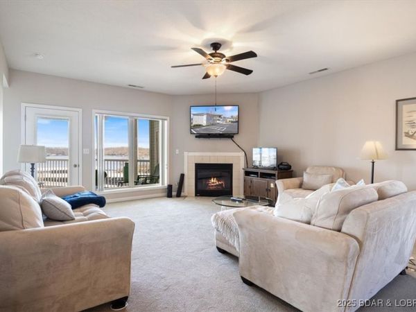 398 Regatta Bay Drive, Unit 3B, Lake Ozark, MO 65049