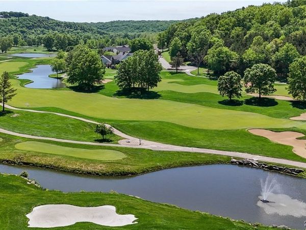 403 Payne Stewart Court, Lake Ozark, MO 65049