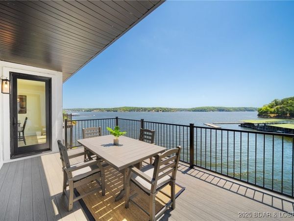 96 Palisades Yacht Club Drive, Lake Ozark, MO 65049