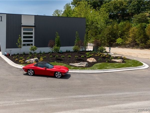 100 Blue Heron Hill, Unit 103, Lake Ozark, MO 65049