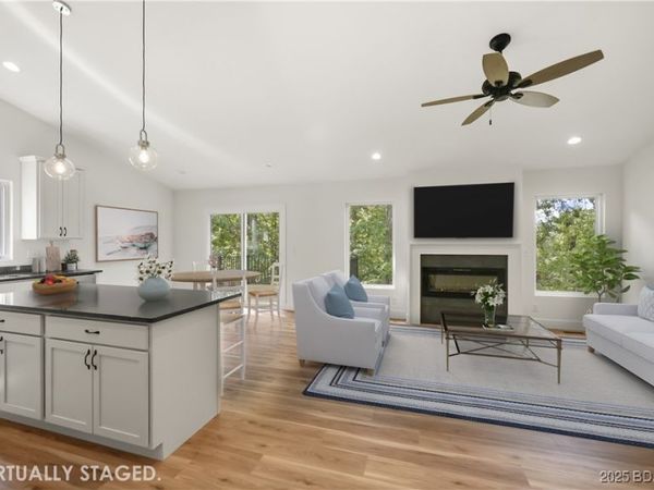 6446 Eagle Crossing Drive, Osage Beach, MO 65065