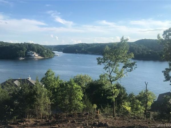 70A Sylvan Views Avenue, Linn Creek, MO 65052