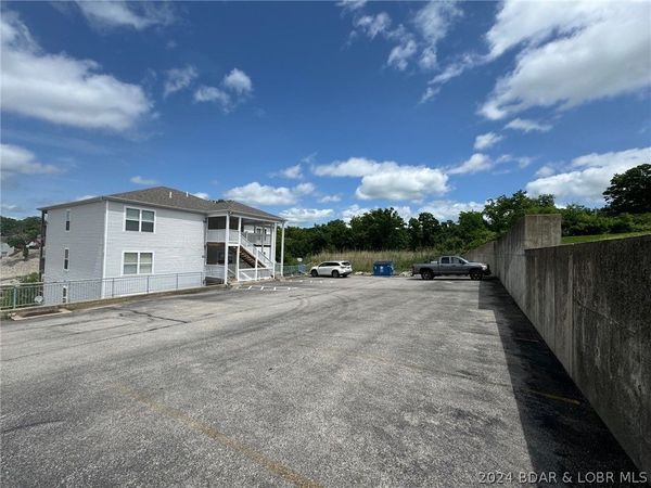 1091 Red Bud Road, Osage Beach, MO 65065