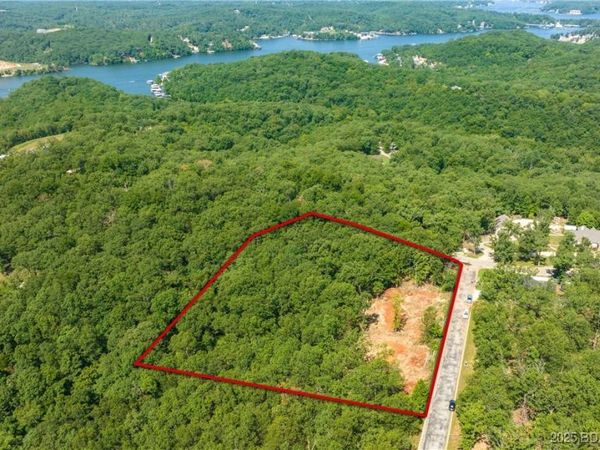 Lot 36 & 37 Chippewa Place, Linn Creek, MO 65052