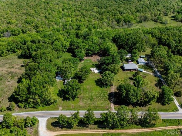 30835 Hwy 7, Edwards, MO 65329