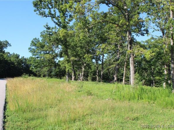 Osage Avenue, Laurie, MO 65037