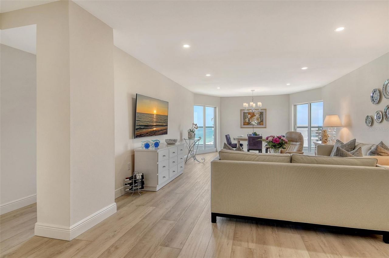 1000 Longboat Club Road, Unit 1105, Longboat Key, FL 34228 Photo