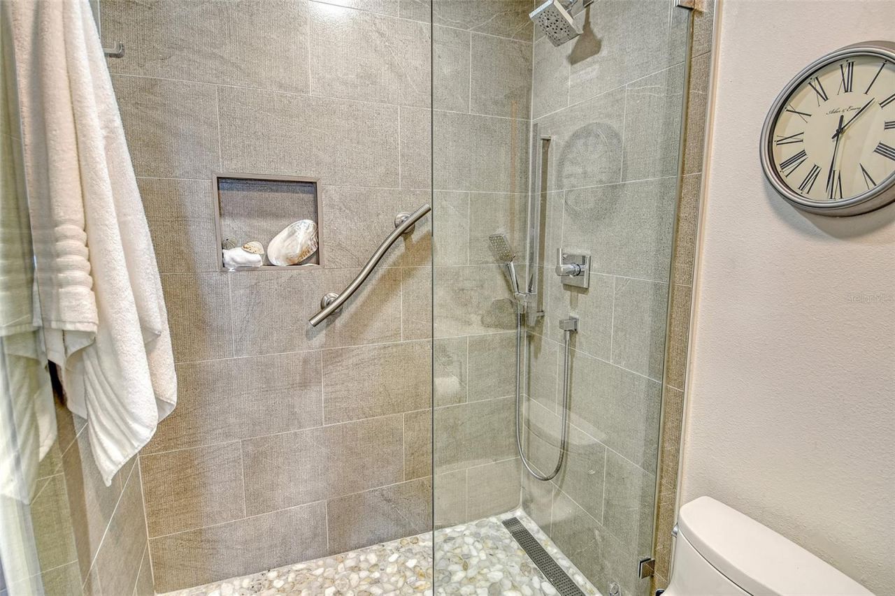 1000 Longboat Club Road, Unit 1105, Longboat Key, FL 34228 Photo