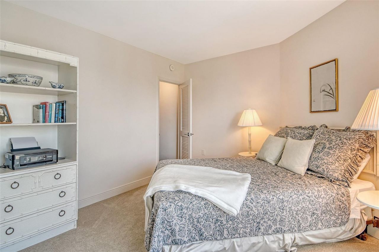 1000 Longboat Club Road, Unit 1105, Longboat Key, FL 34228 Photo