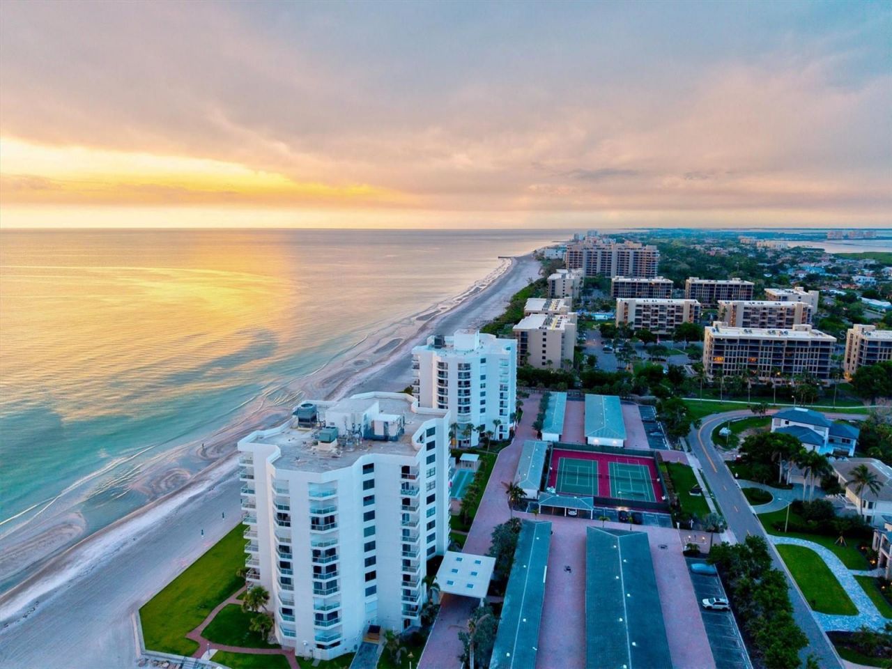 1000 Longboat Club Road, Unit 1105, Longboat Key, FL 34228 Photo