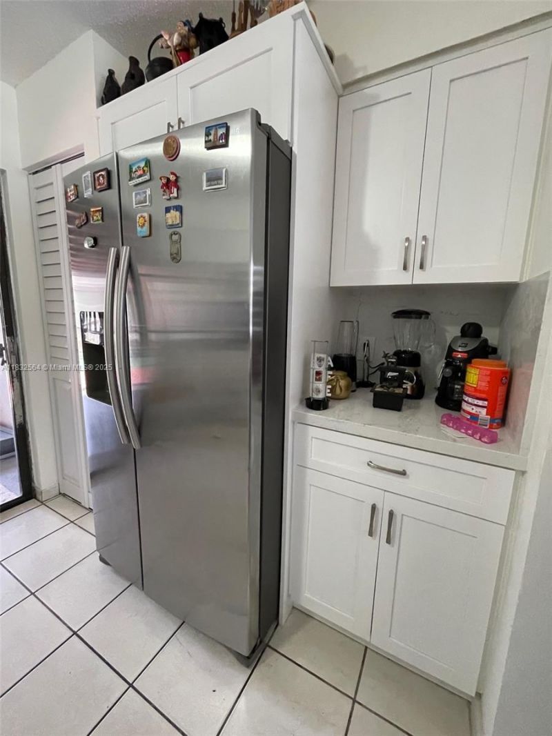 12057 SW 10th St, Unit 202, Miami, FL 33184 Photo