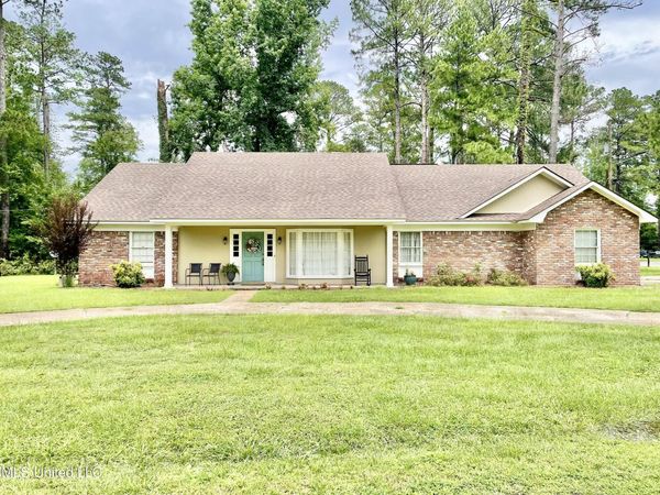 302 Mulberry Lane, Quitman, MS 39355