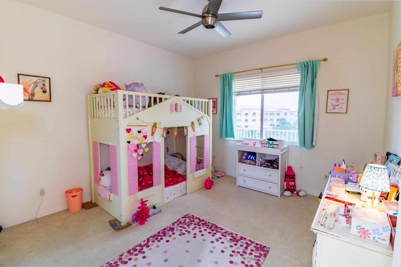 19 Harbour Isle Drive W, Unit Ph04, Fort Pierce, FL 34949 Photo