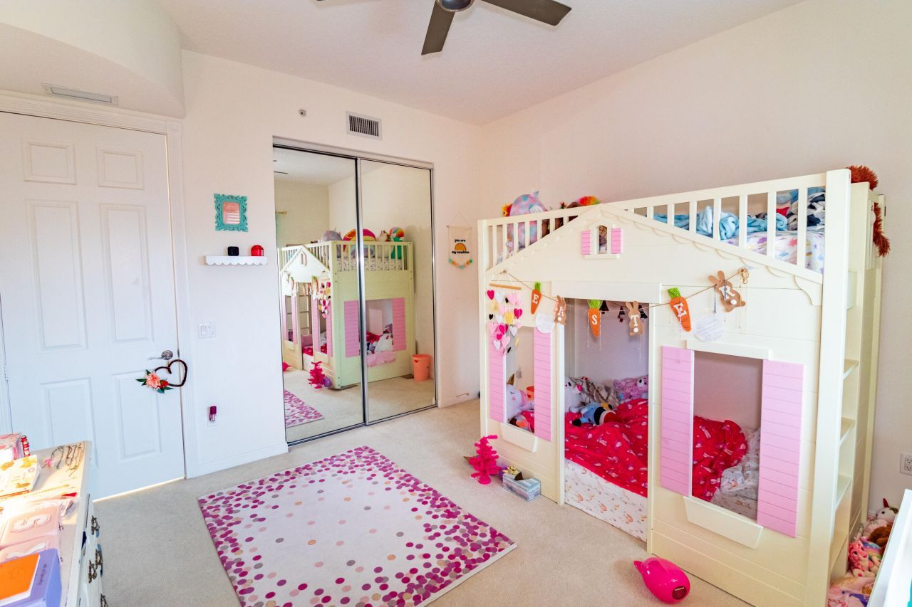 19 Harbour Isle Drive W, Unit Ph04, Fort Pierce, FL 34949 Photo