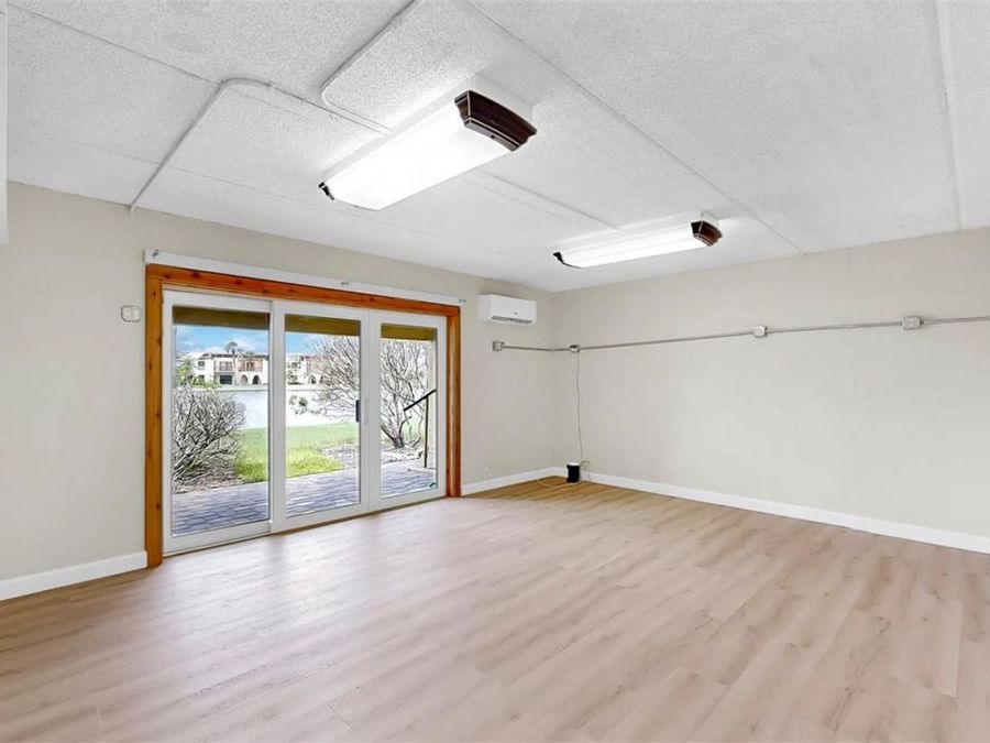 Property Image 72