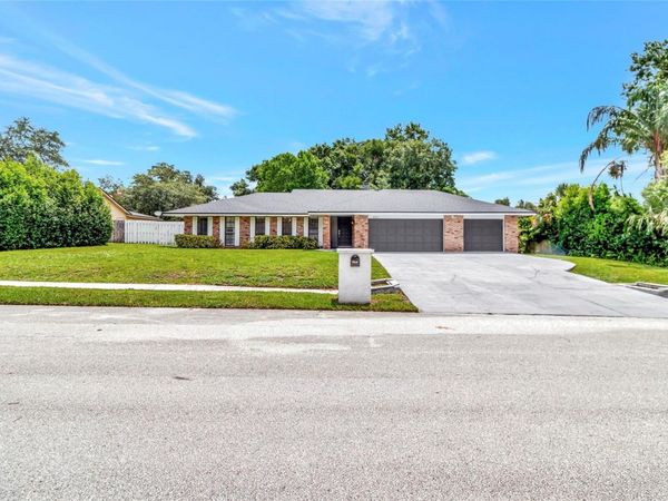 6829 BITTERSWEET LANE, ORLANDO, FL 32819