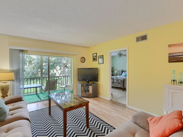 9826 Marina Boulevard, Unit 1027, Boca Raton, FL 33428