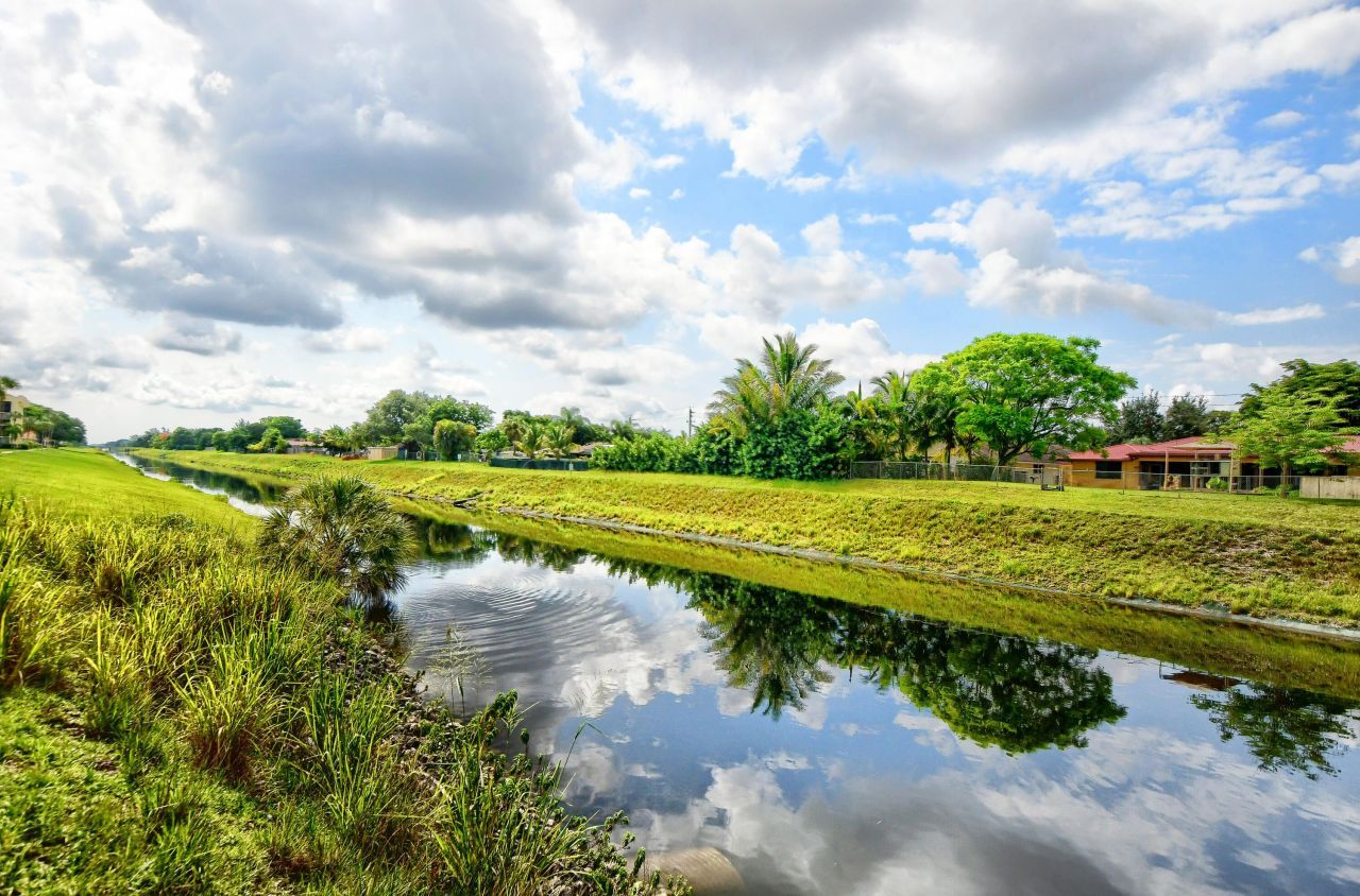 9826 Marina Boulevard, Unit 1027, Boca Raton, FL 33428 Photo