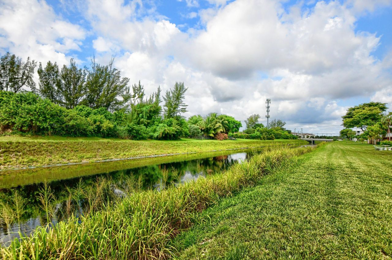 9826 Marina Boulevard, Unit 1027, Boca Raton, FL 33428 Photo