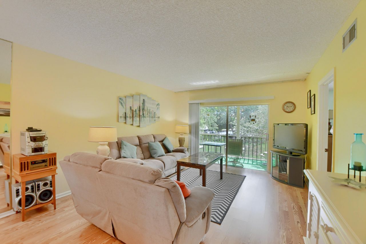 9826 Marina Boulevard, Unit 1027, Boca Raton, FL 33428 Photo