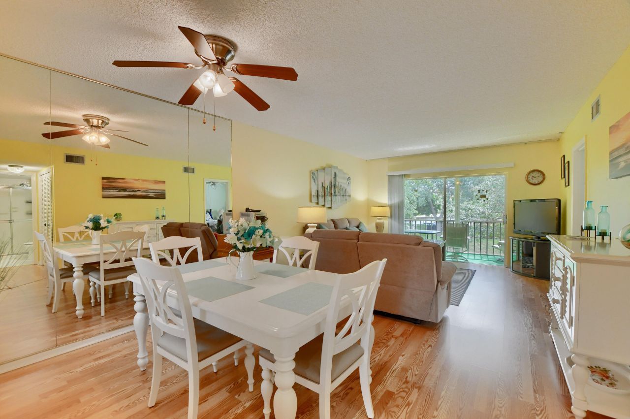 9826 Marina Boulevard, Unit 1027, Boca Raton, FL 33428 Photo