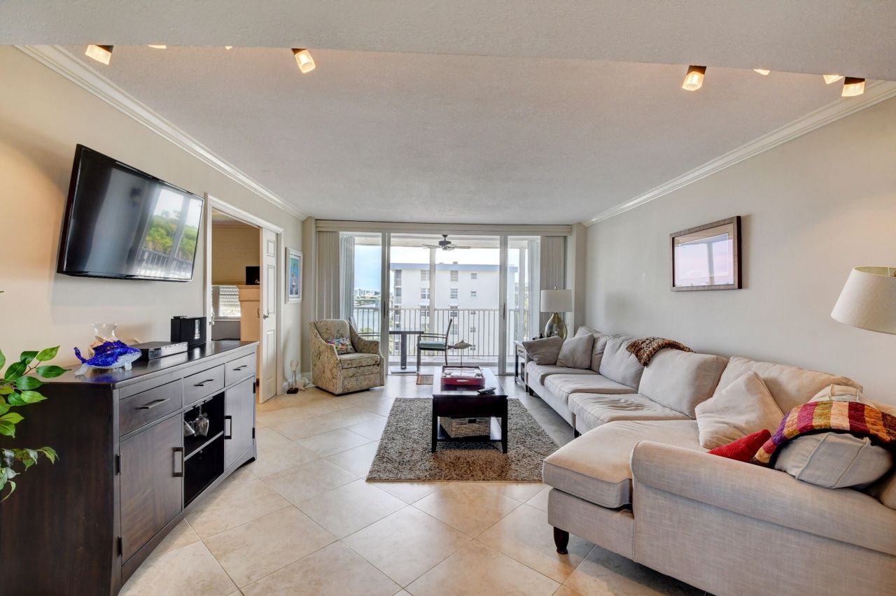 1 Harbourside Drive, Unit 3603, Delray Beach, FL 33483 Photo
