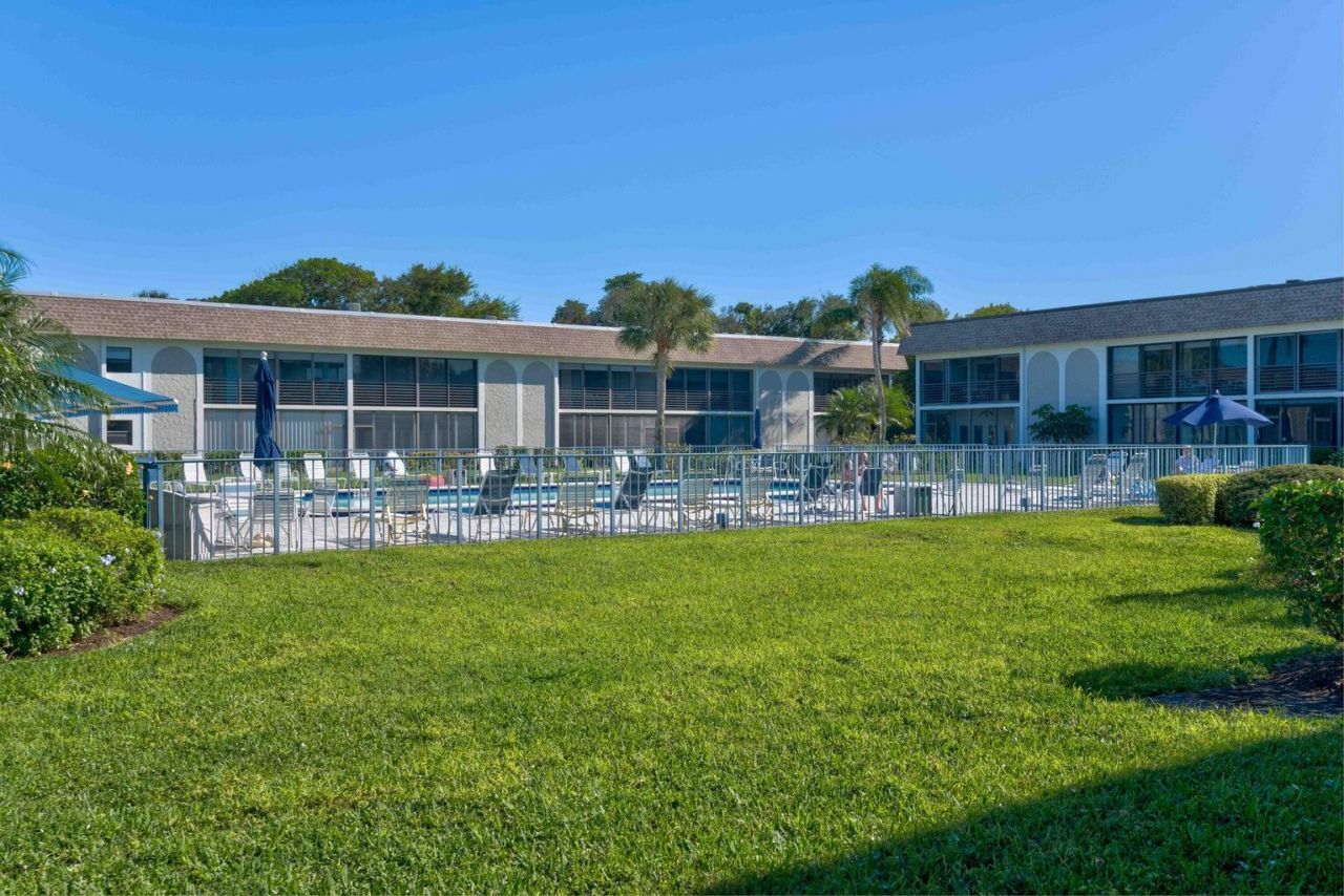 755 Saturn Street, Unit C105, Jupiter, FL 33477 Photo