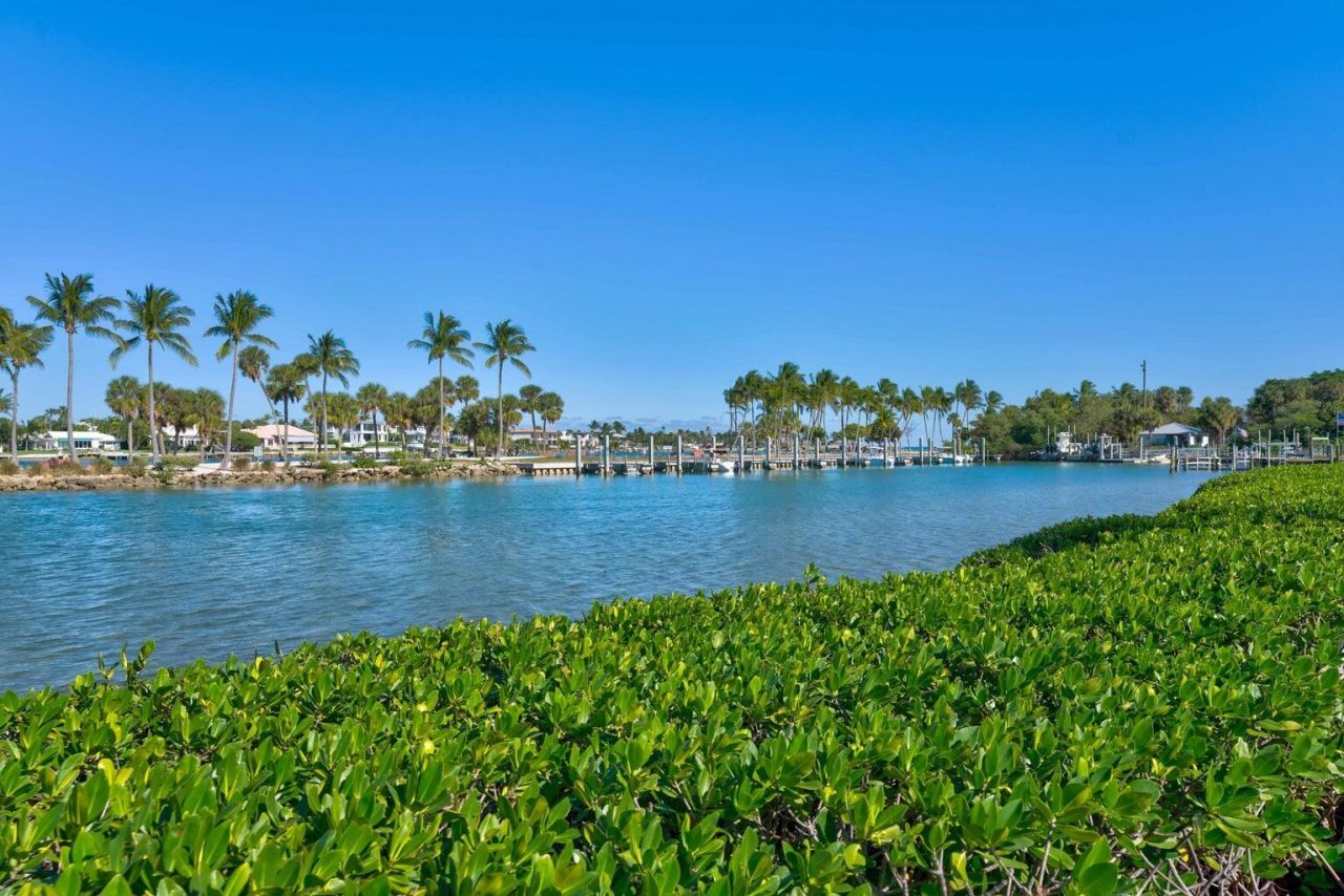 755 Saturn Street, Unit C105, Jupiter, FL 33477 Photo