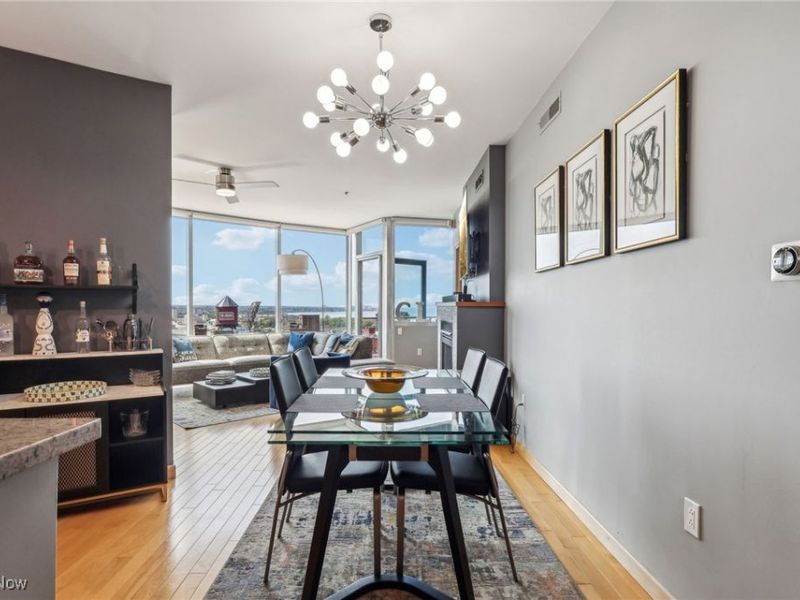 701 W Lakeside Avenue, Unit 1008, Cleveland, OH 44113 Photo 14