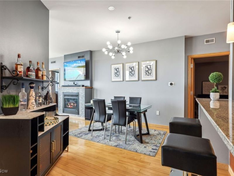 701 W Lakeside Avenue, Unit 1008, Cleveland, OH 44113 Photo 15