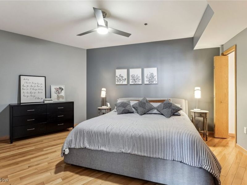 701 W Lakeside Avenue, Unit 1008, Cleveland, OH 44113 Photo 26