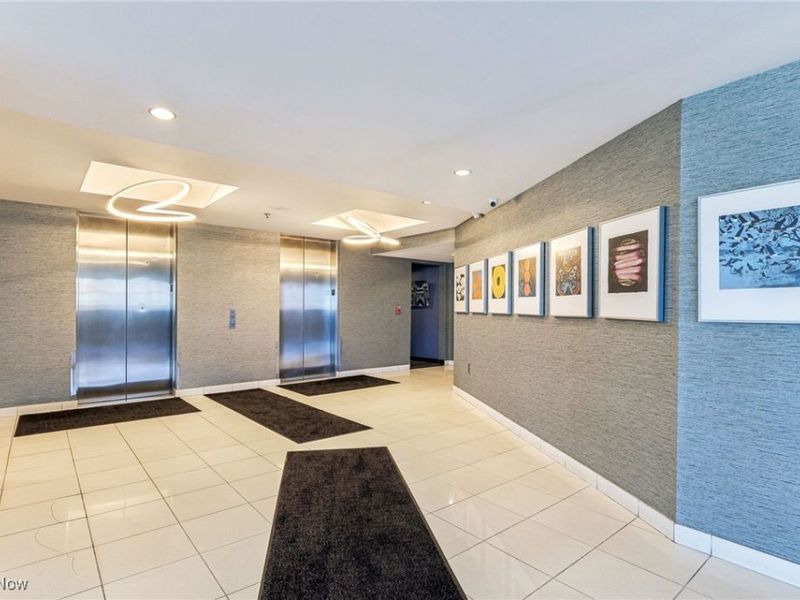 701 W Lakeside Avenue, Unit 1008, Cleveland, OH 44113 Photo 38