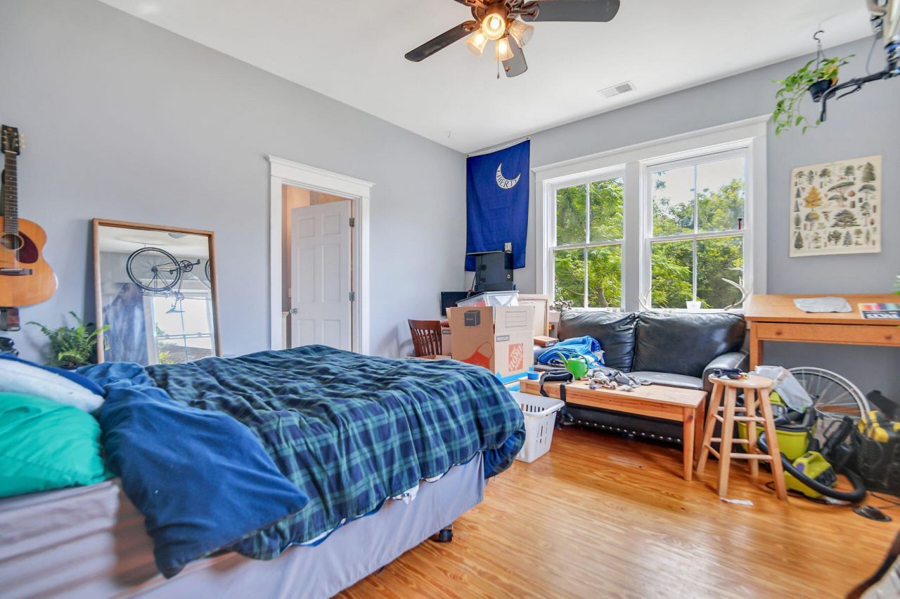 66 America Street Photo 10